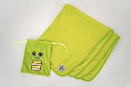 ガチャピン・ムック　「みんなともだちの日」　プラチナムザッカ巾着付ひざかけ