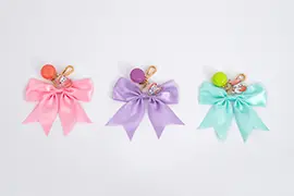 ダロワイヨ　マカロンポーチ&マカロン付きリボンチャーム