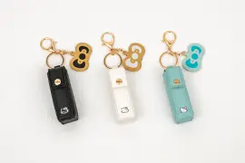 ハローキティ Myハローキティキルト刺繍ポーチ&リボン型チャーム付きリップポーチ