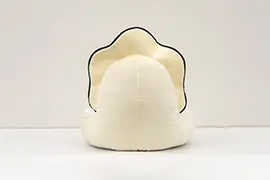 つぶらな瞳のなまがき　おすわりくっしょん