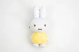 ミッフィー　ぬいぐるみがま口ポーチ