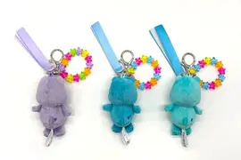 ケアベア™チャーム付きマスコット